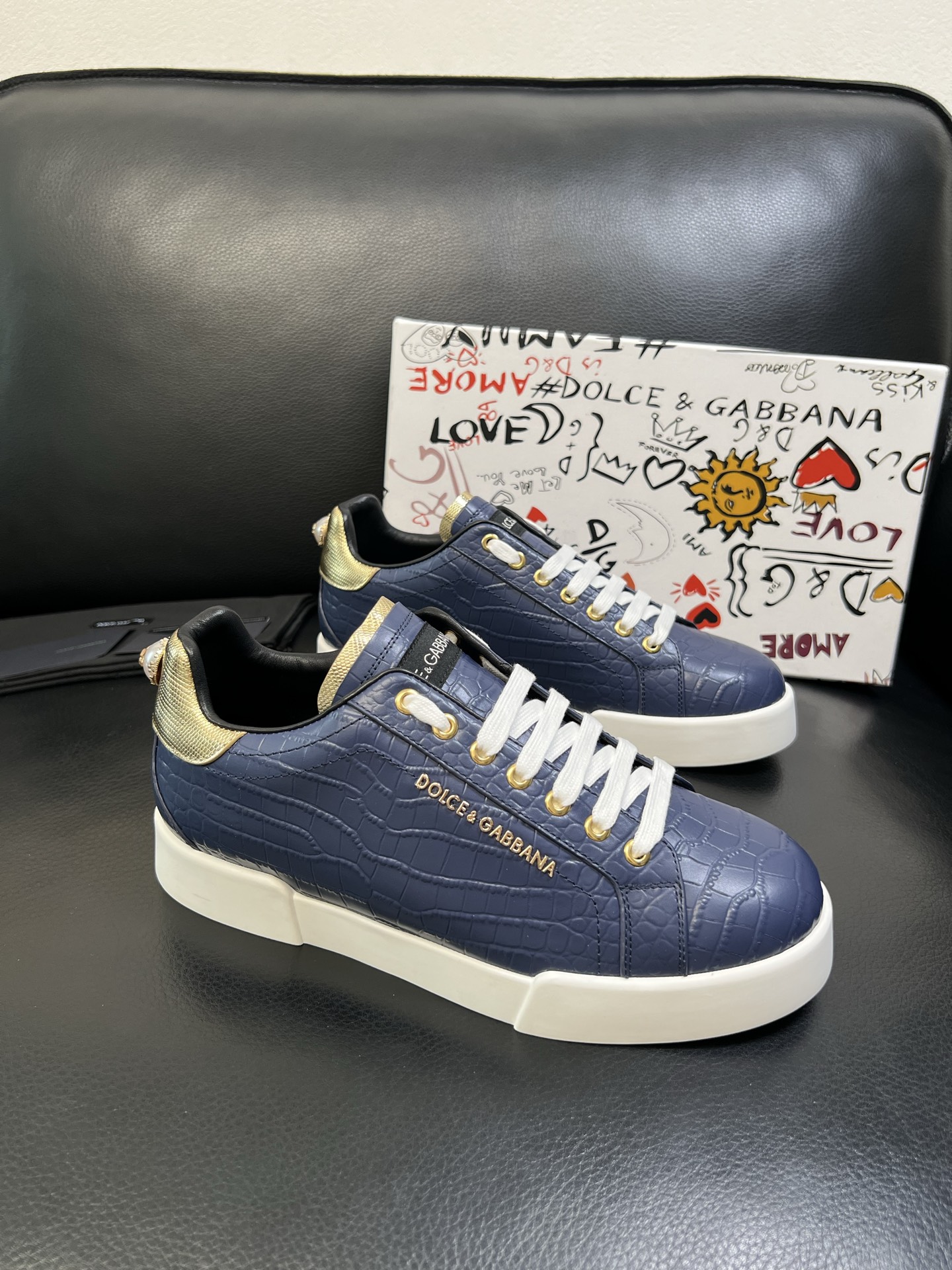 olce & Gabbana shoe